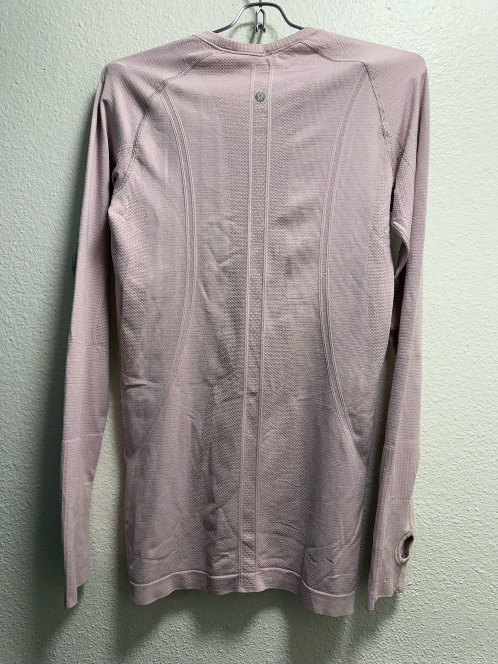 lululemon athletica swifly tech long sleeve 2.0 size 8 light Pink Top - Picture 8 of 10
